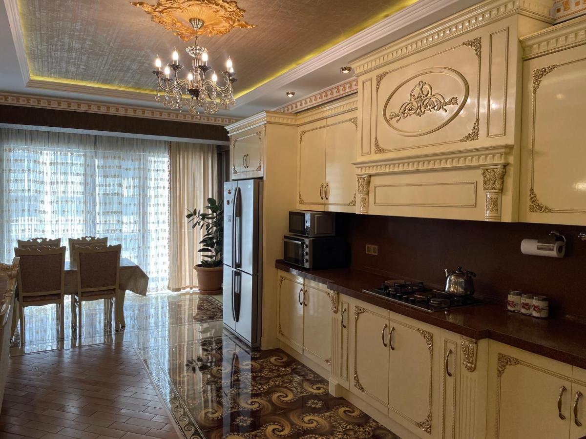 Park Azure Louvre Apartment Baku Kültér fotó